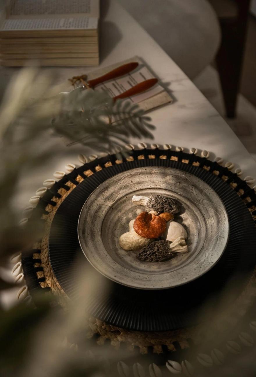 麓悦江城·标本写成家的诗集丨中国重庆丨SaltSet所特设计-12