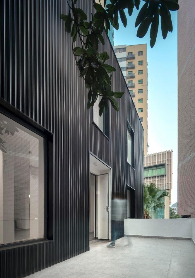欧源空间设计-深圳丨办公建筑丨南山“黑”空间办公空间建筑外观设计-1