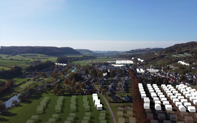 转型中的卢森堡

注：Lu·emburg推测为Luxemburg的拼写错误，Luxemburg常见释义为卢森堡  丨卢森堡丨51N4E（Arya Arabshahi等）,2001,LOLA-45