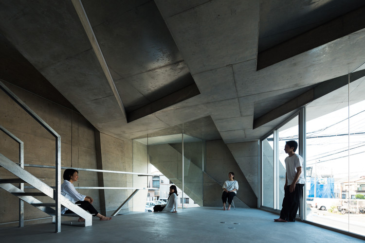 日本 Boltun 公司总部,混凝土与木结构的创新融合-40