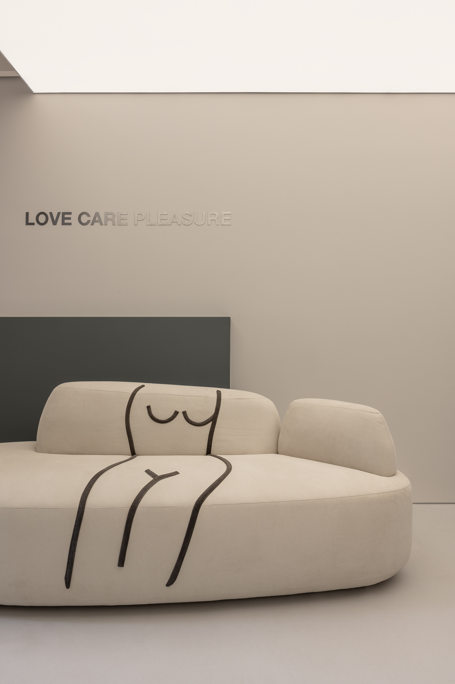 室内展厅丨乌克兰基辅丨Sofiia Hupalovska,Nataliya Stukonog-8