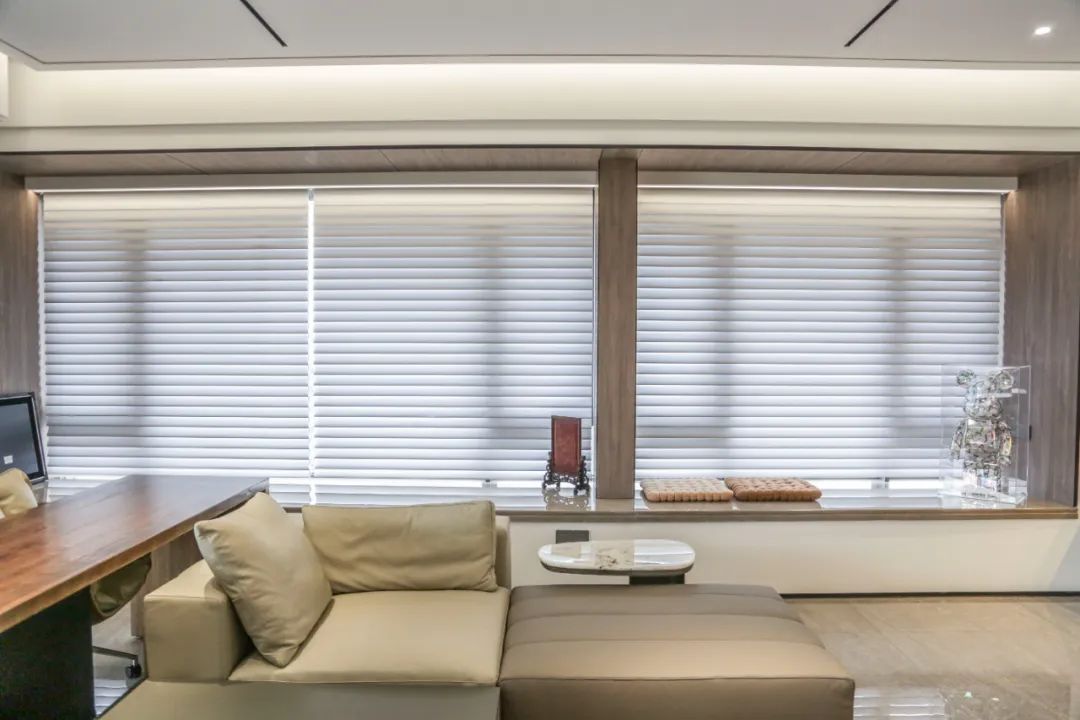 现代简约颐湾府丨深圳东易日盛总部-23