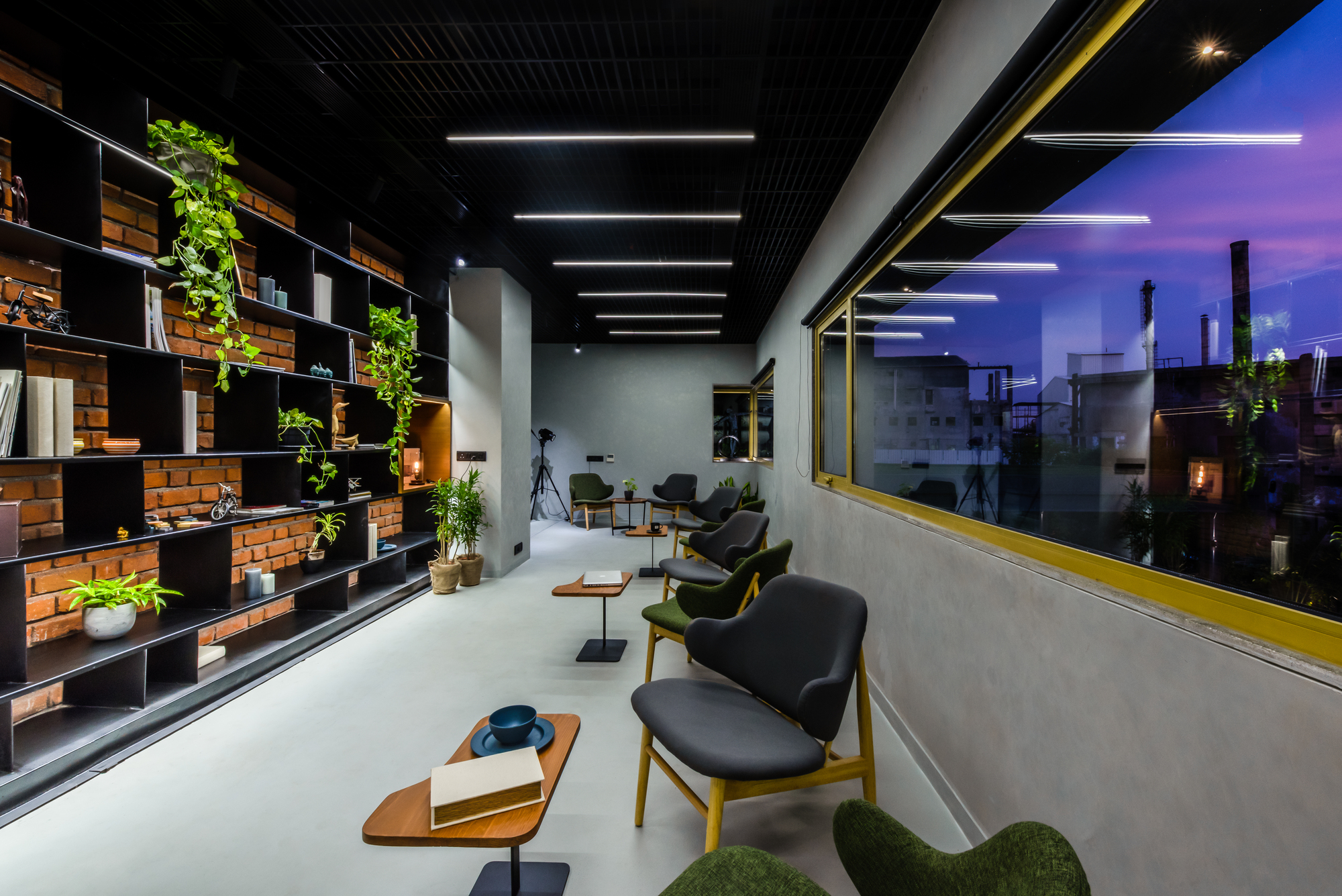 印度Alembic Real Estate房地产办公室(2020)(Crossboundaries)设计-39