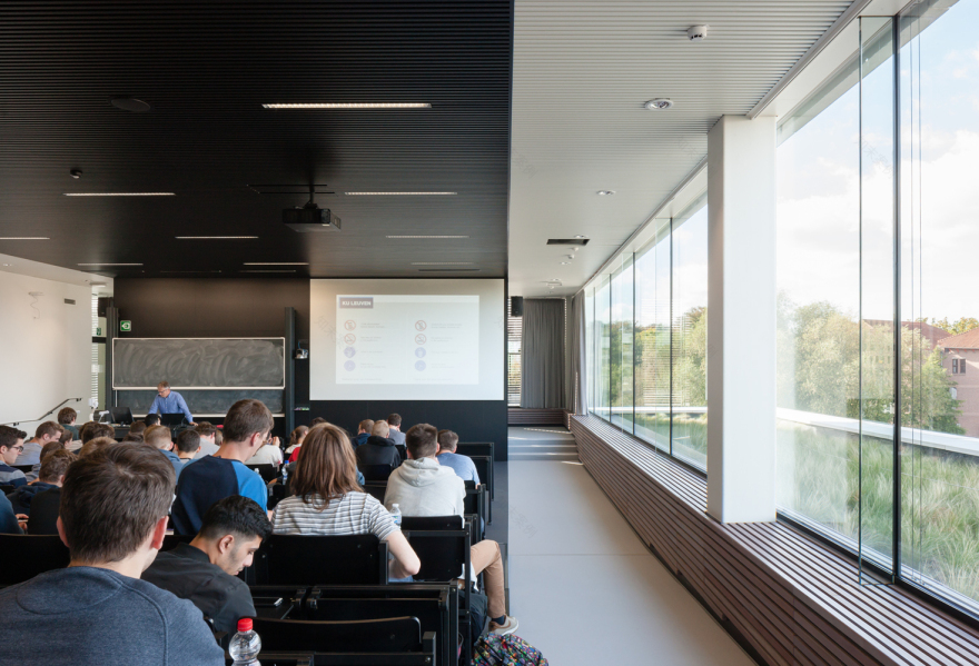 比利时库鲁汶大学布鲁日校区-53