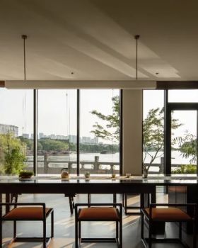 未明确提及丨日本福冈