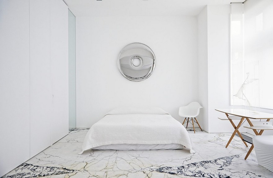 West London Apartment with Stylish Interiors Completely White-13