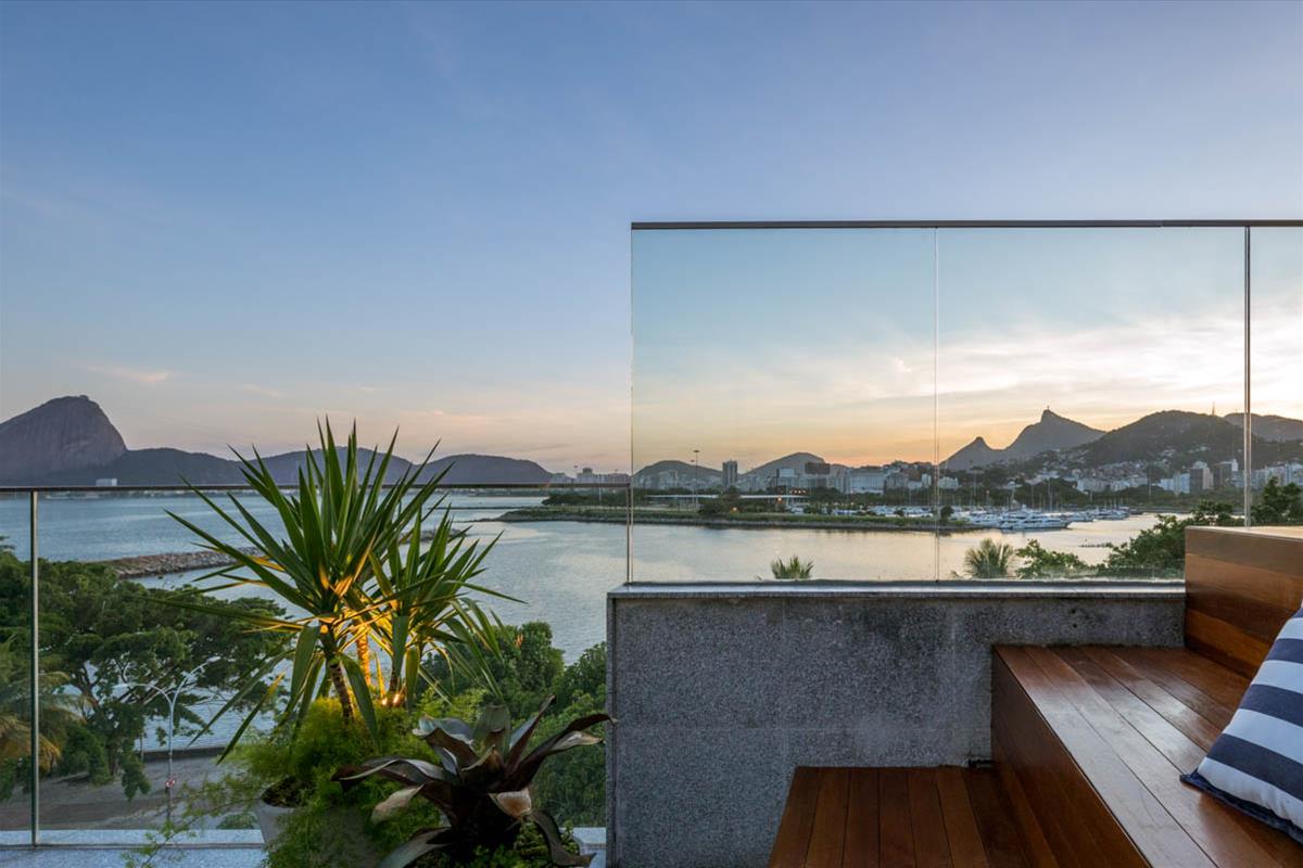 巴西 Prodigy Santos Dumont 酒店顶层露台设计-10