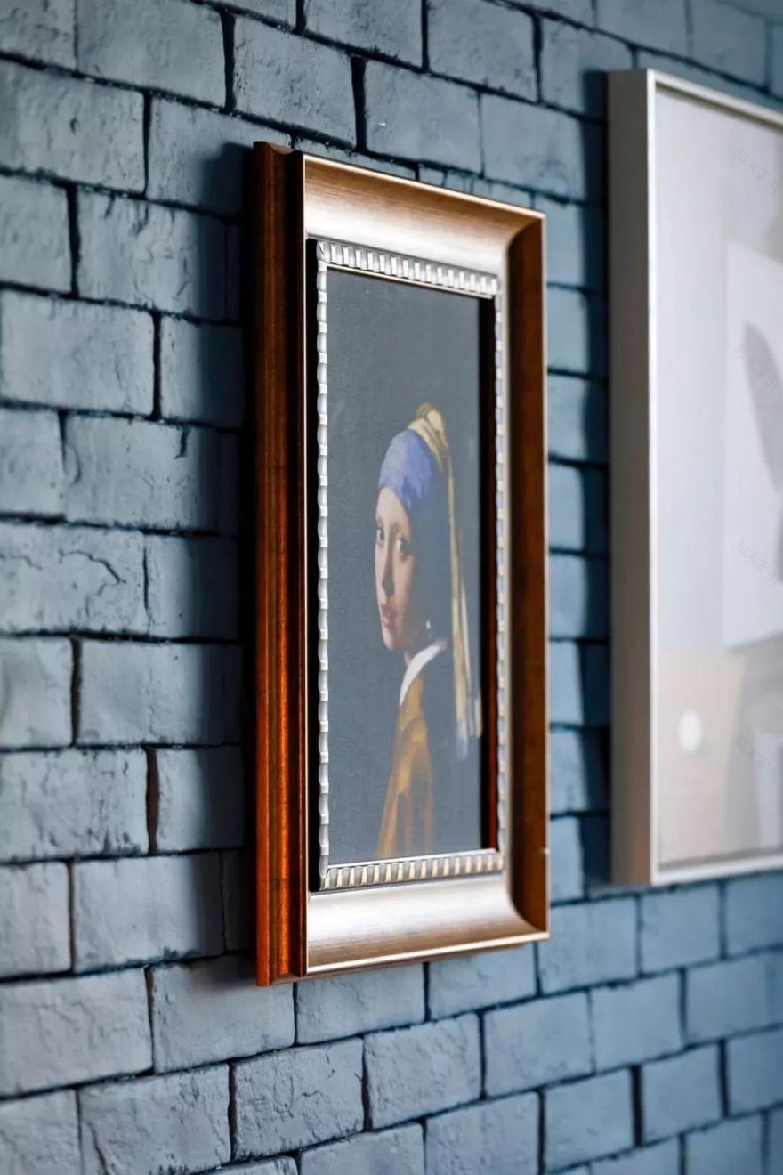 艺术气息的家居设计 | 名画复刻版装饰画与手工玻璃工艺品-11