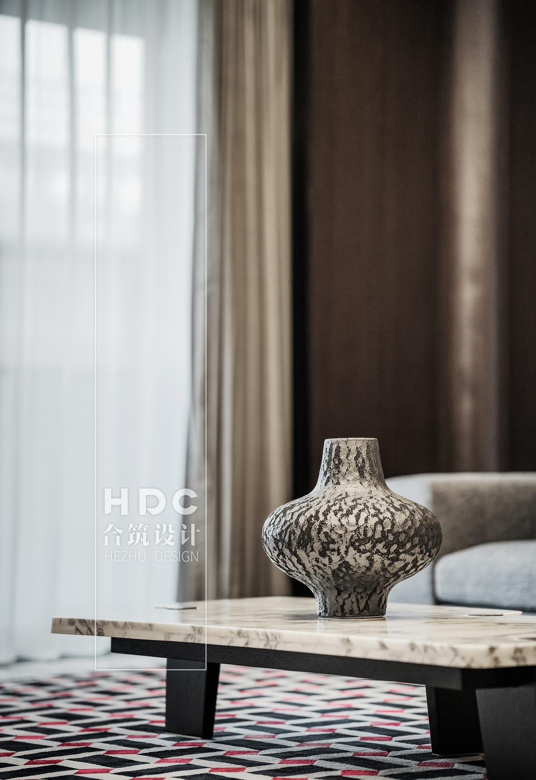 美的广场极简大平层设计-28