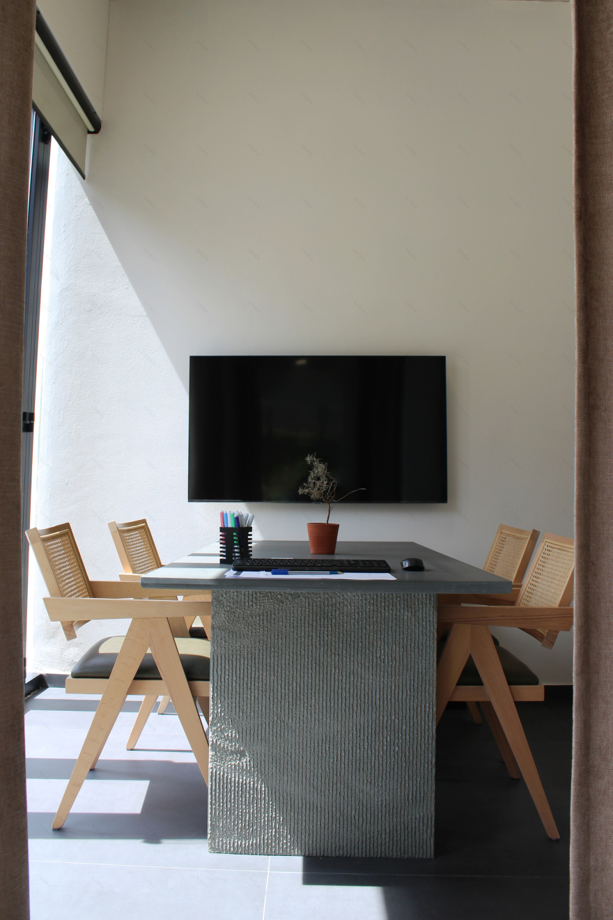 byrid 办公室丨阿尔巴尼亚地拉那丨Ridi Milo-17