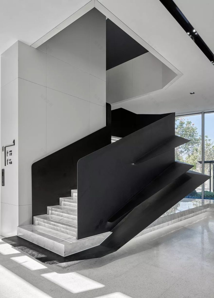 悬浮东钱湖的科技未来空间-92