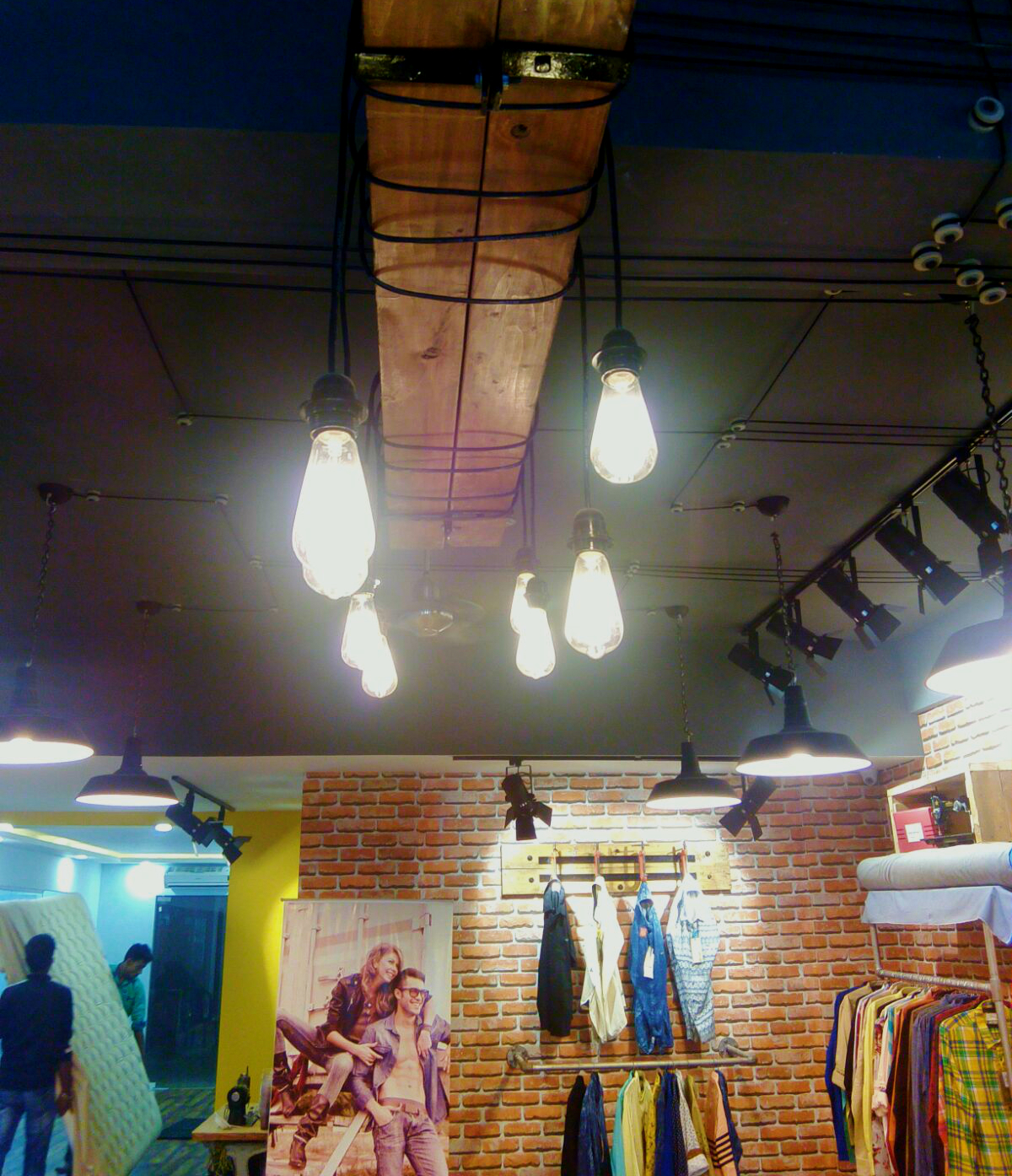 Kart & Kriss 品牌店-34