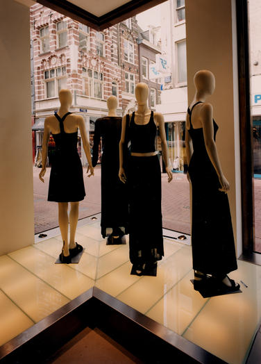 Claudia Sträter 旗舰店丨荷兰阿姆斯特丹丨Liesbeth van der Pol,Jon Dekker-11