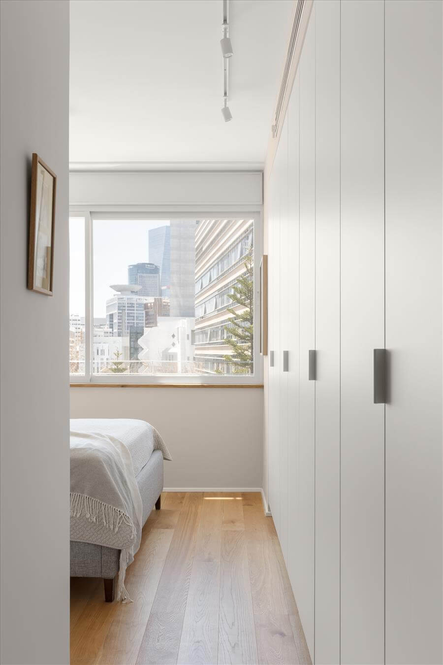 特拉维夫一座保护建筑内公寓的粗野主义设计装修丨以色列特拉维夫丨建筑师兼室内设计师Shir Margolin-38