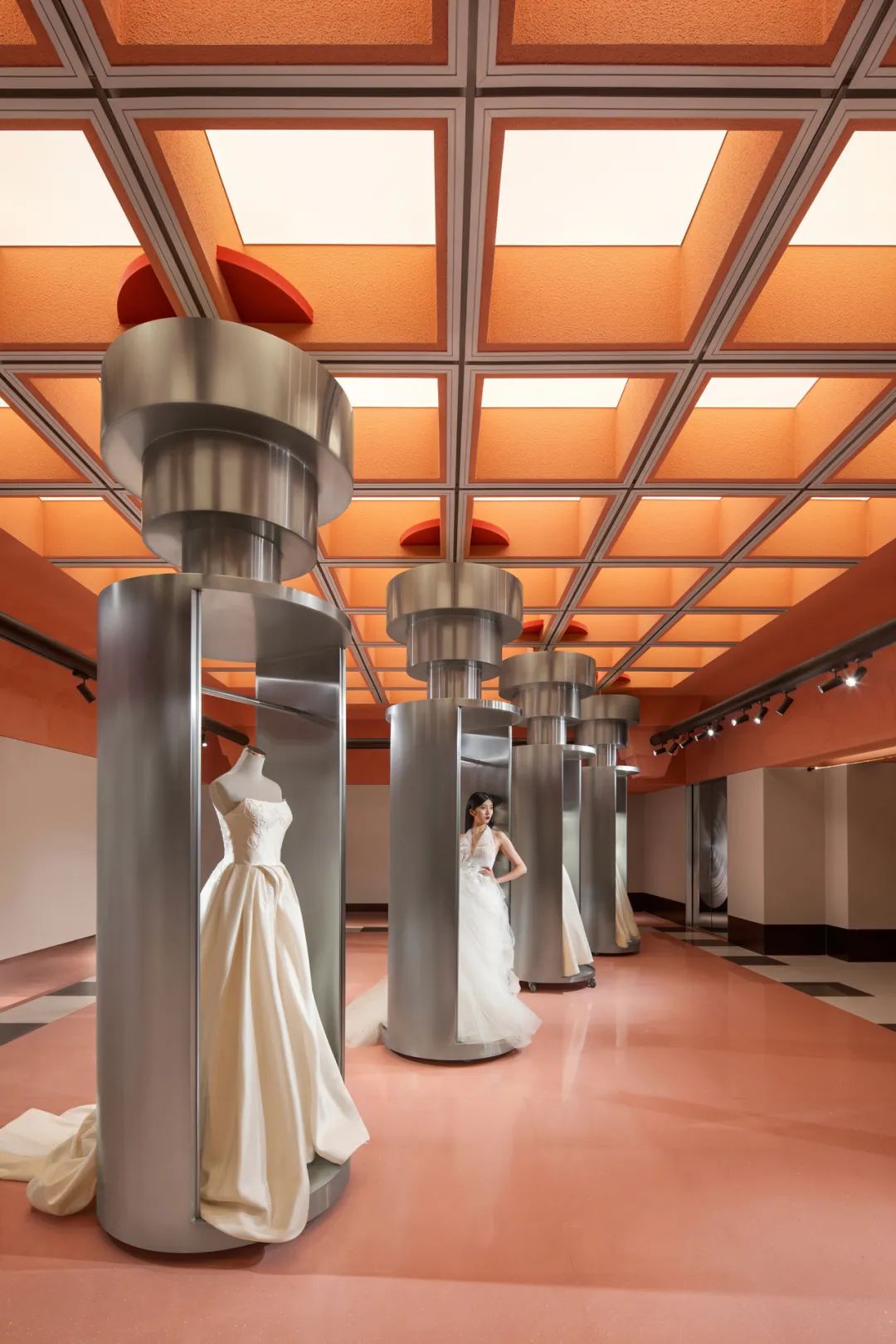 唯惜 LE'PRECIOUS 婚纱郑州双店丨中国郑州丨SALONE DEL SALON|得德设计-61