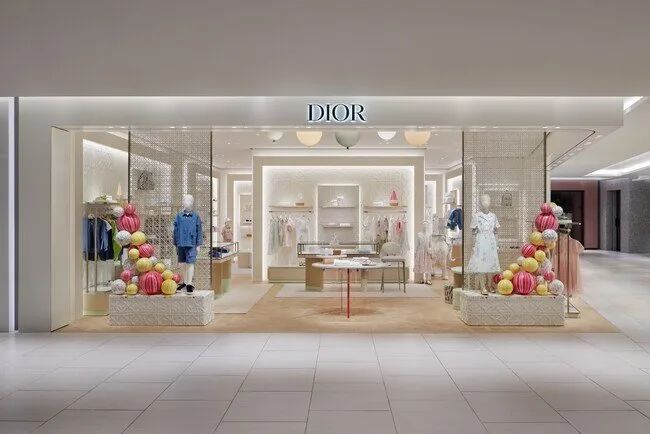 Baby Dior 银座首家精品店丨日本东京丨Cordelia de Castellane-0