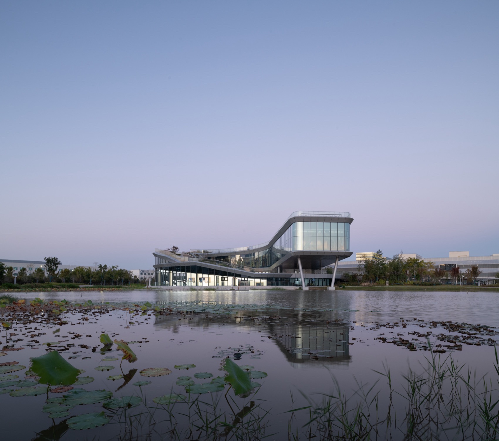 宁波极氪共创中心丨中国宁波丨法国AS建筑工作室-7