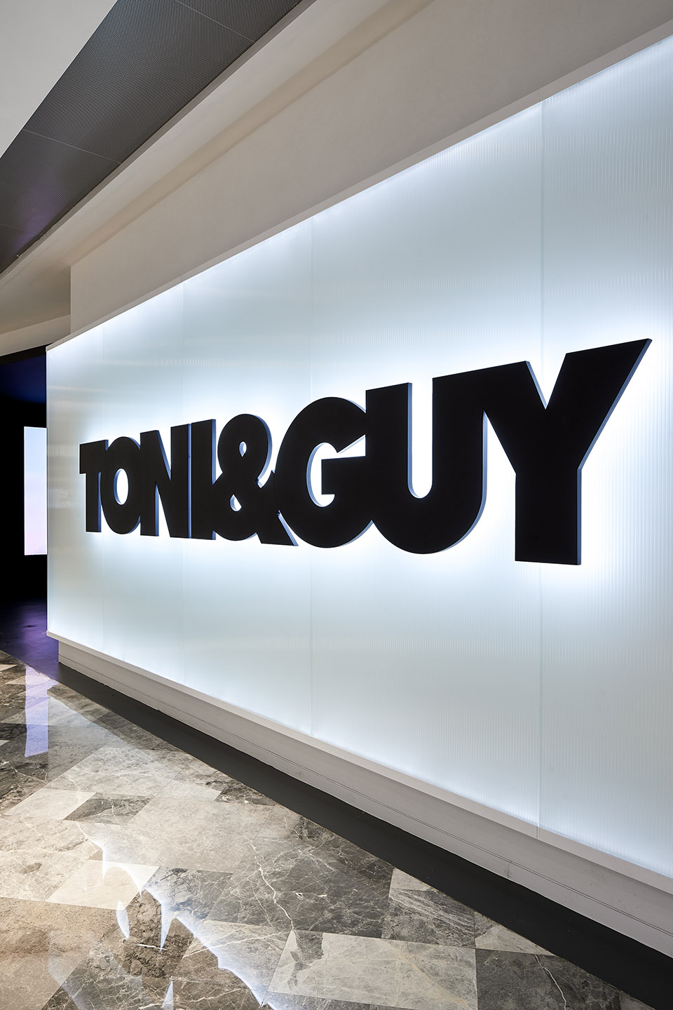 杭州TONI&GUY来福士广场店 / Studio 8-54