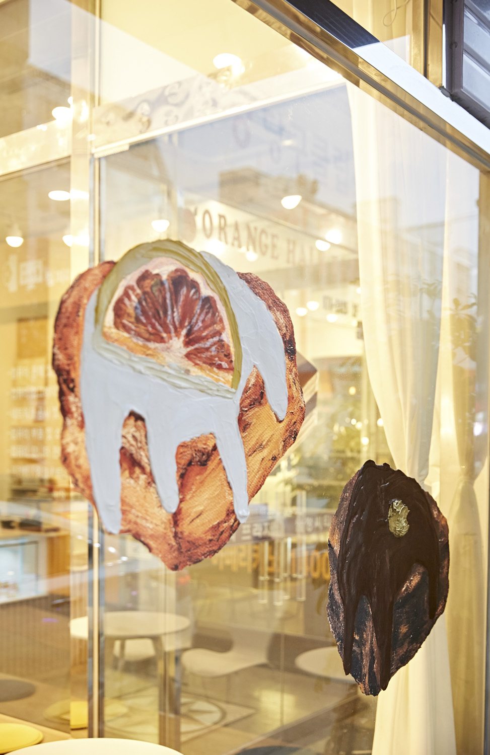 夏日甜蜜糖果店 | 温馨白色&木质元素，打造 10 平米可爱点心空间-10