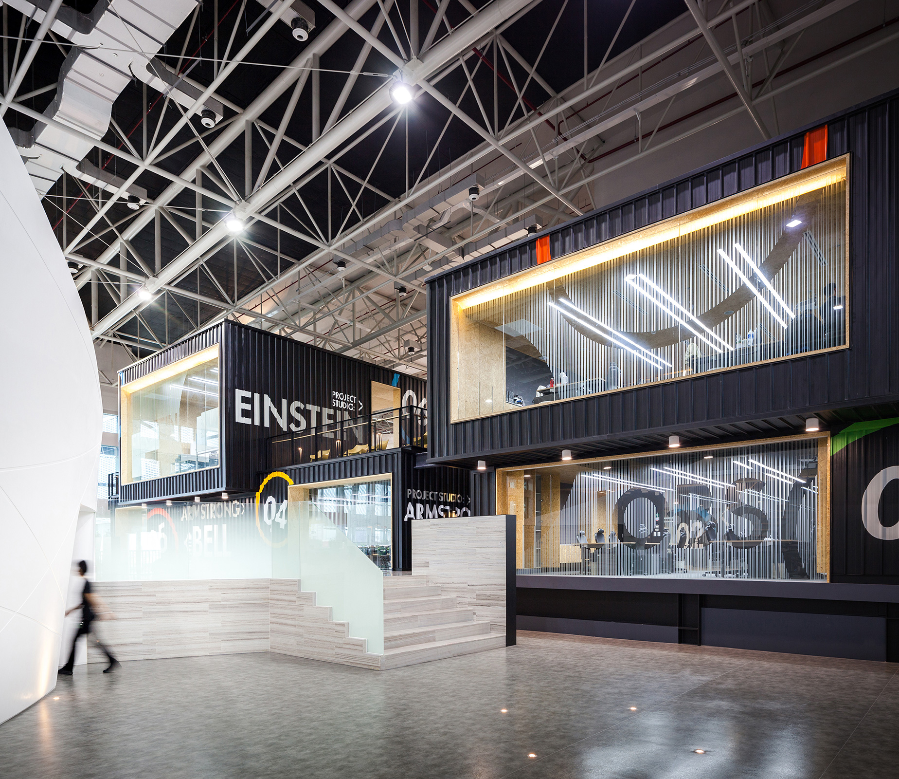 创新金融时代,KBTG 银行办公室的灵活空间革命-12