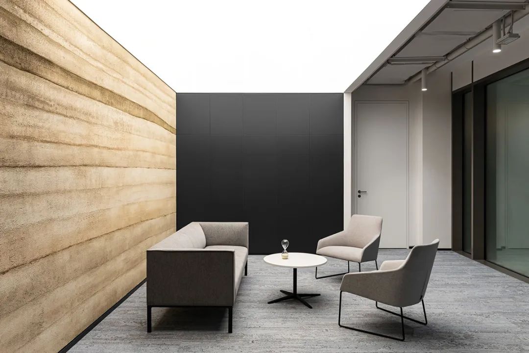 迪拜科技制造公司办公室丨阿联酋迪拜丨T+T Architects-37