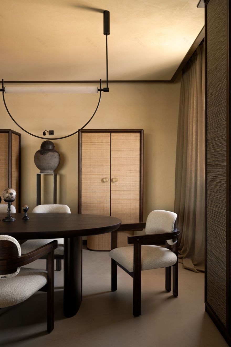 那不勒斯具有民族魅力的顶层公寓丨意大利那不勒斯丨Aureum40 studio-13