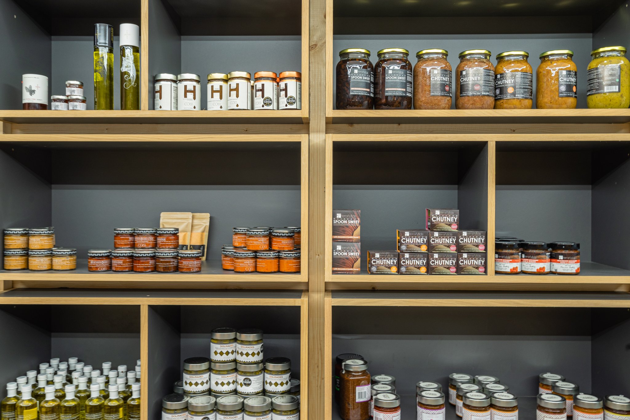 德利奥食品中心和熟食店丨希腊雅典丨Ilias Romanas-6