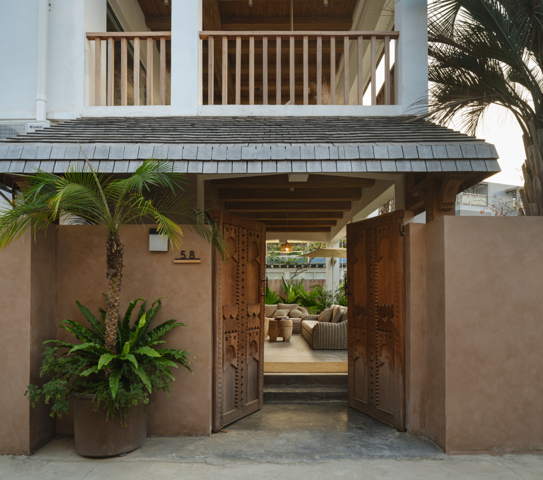 度假风情融入日常的 450㎡大宅设计-14