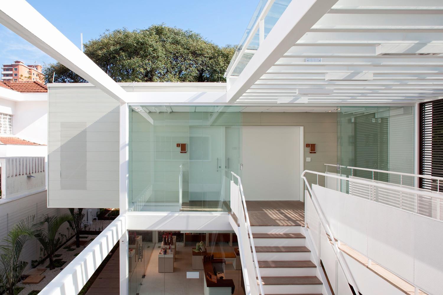 巴西圣保罗 Casa Natura 展示中心 | 环保可持续的创新商业设计-5