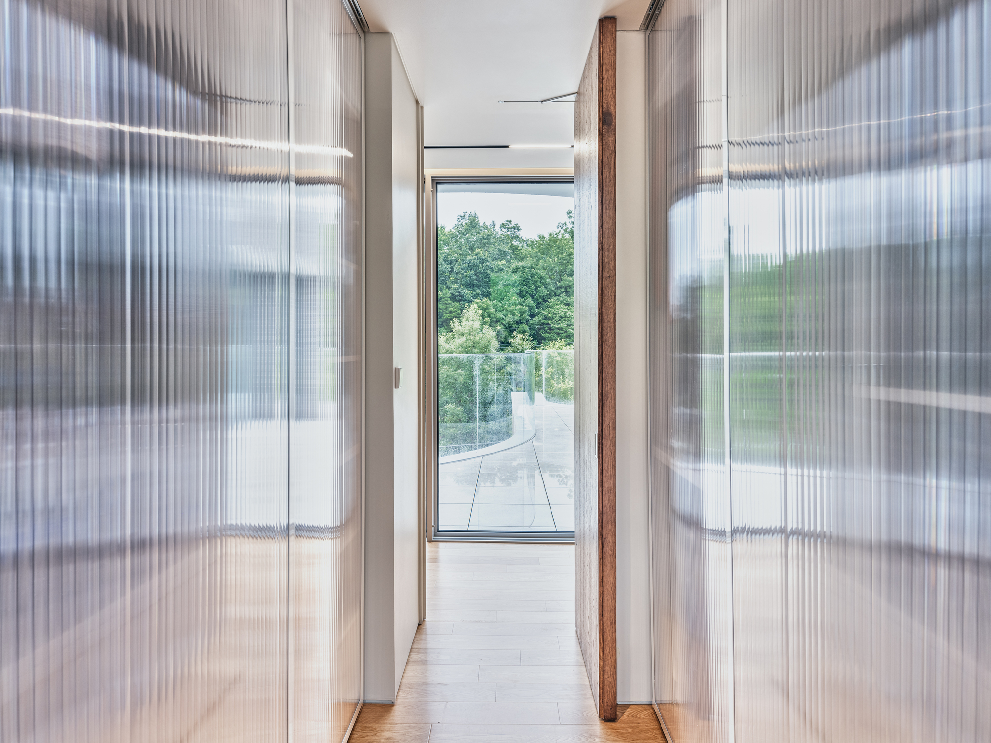 综合大厦丨韩国丨SONA-38