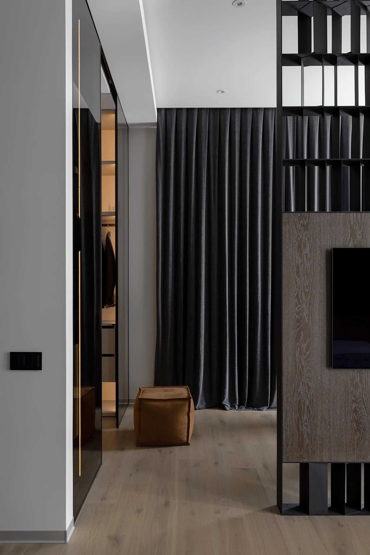 单色顶层公寓丨Insight Studio-24