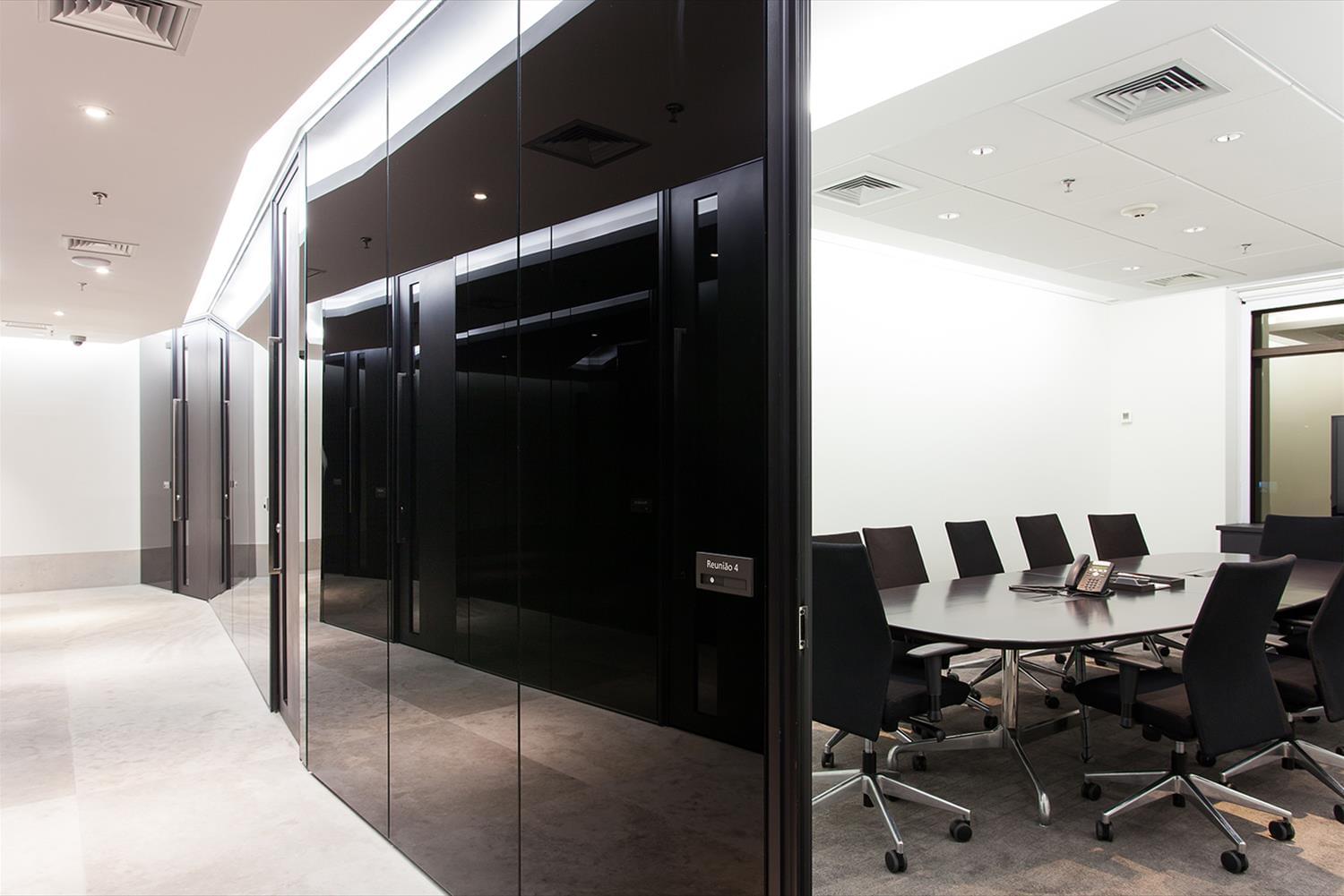 巴西 JK 办公室 | 打造舒适与私密的现代企业空间-7