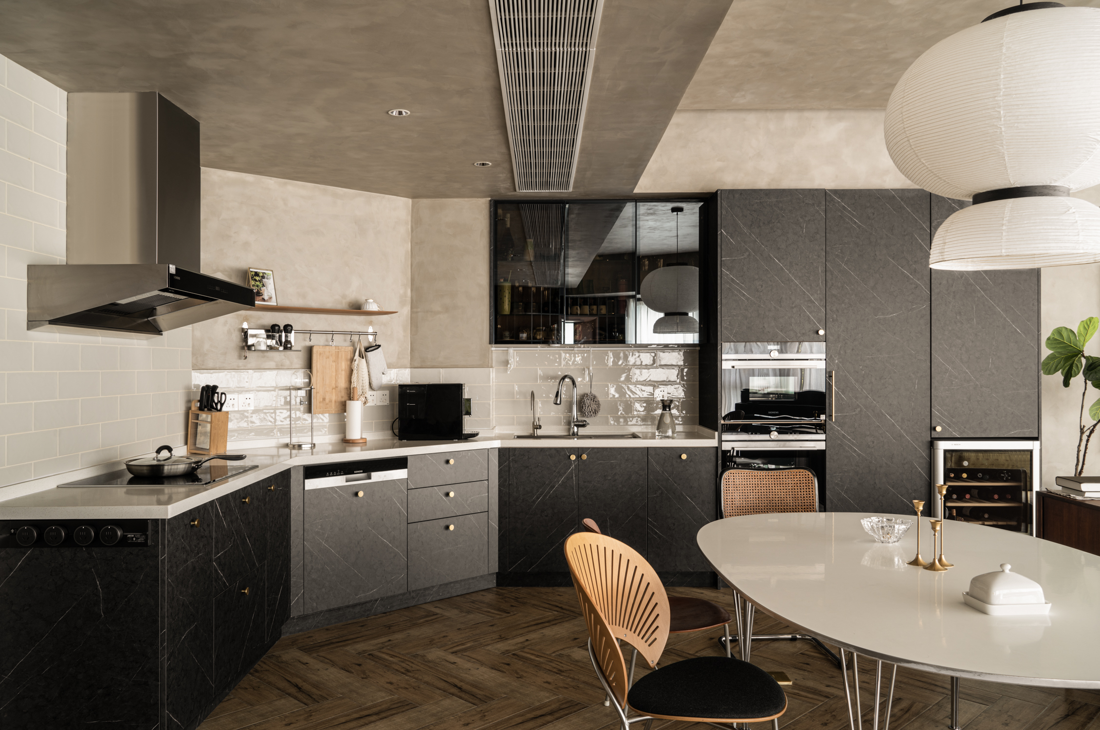 扇形户型复古大宅设计-19