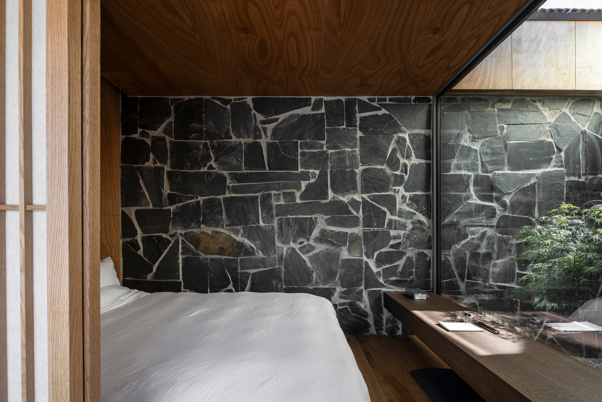 去了或离开了丨韩国庆州市丨studio STAY Architects-15