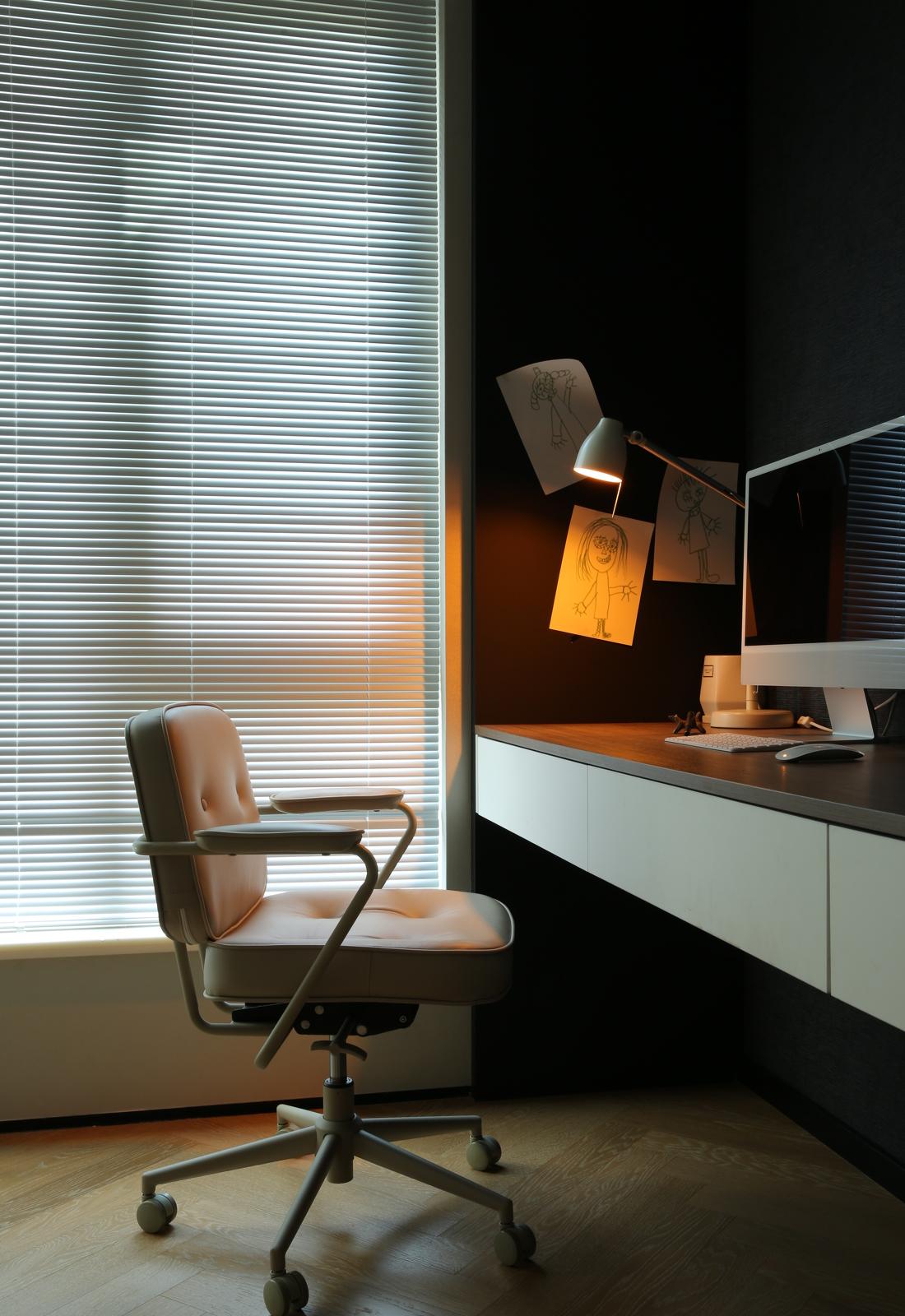 200㎡大平层现代简约风黑白艺术空间-40