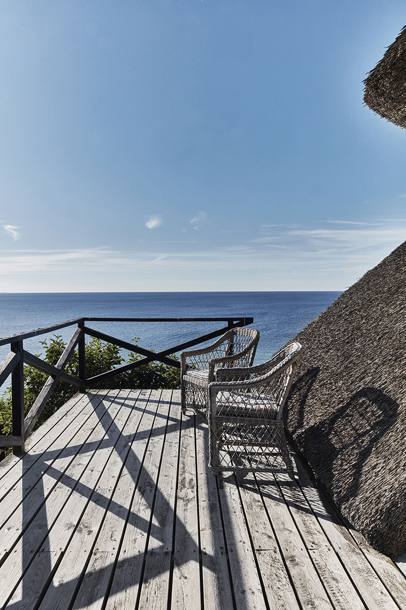 丹麦海边的传统茅草屋-12