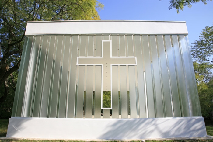 墨西哥 La Estancia 花园玻璃教堂——自然与建筑的和谐交融-5