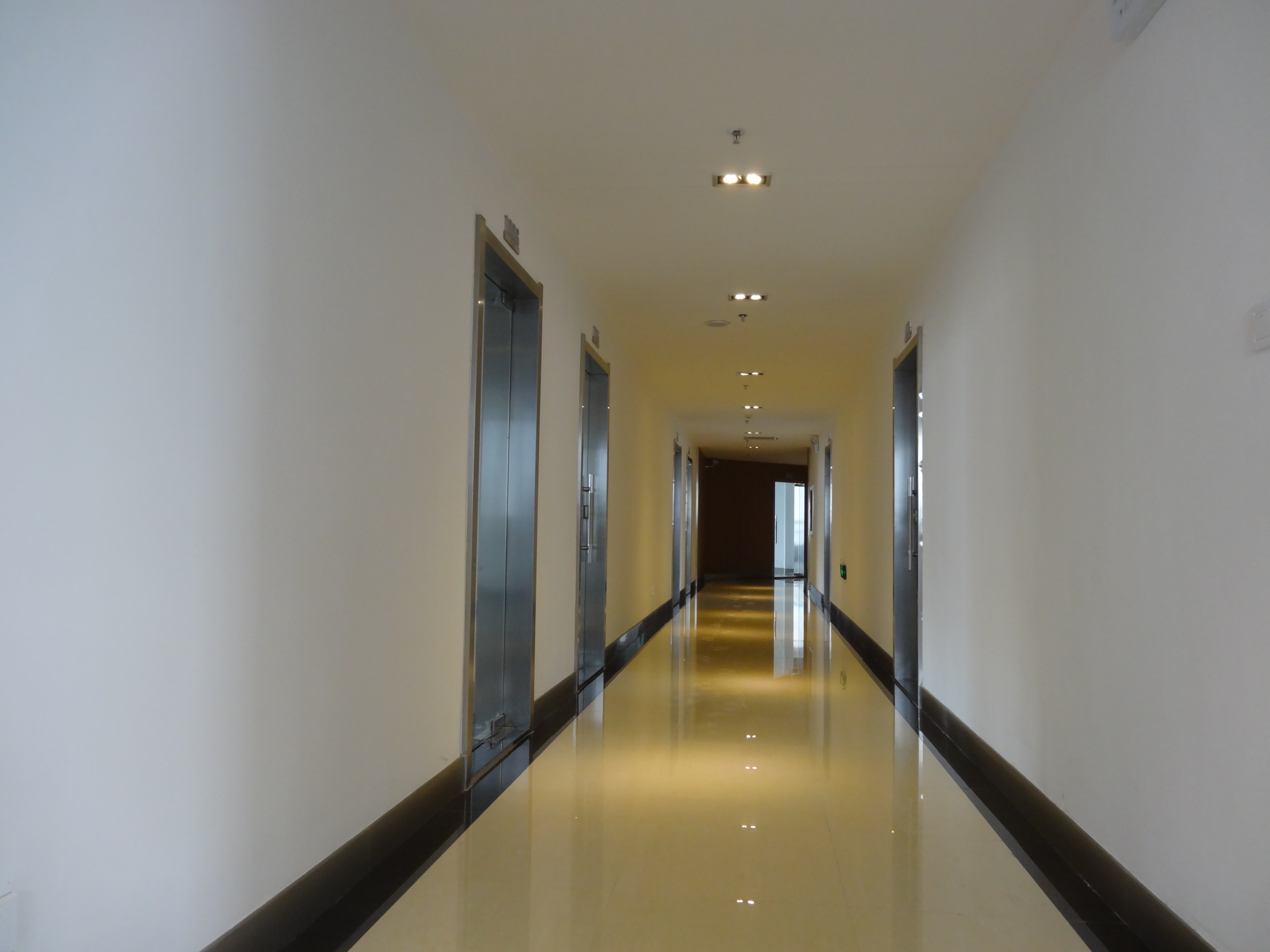 郑州中央特区四期2#地C栋写字楼公区装修|腾升装饰-7