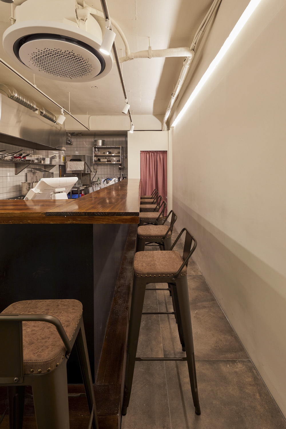 12 平意大利餐厅，极简优雅-7