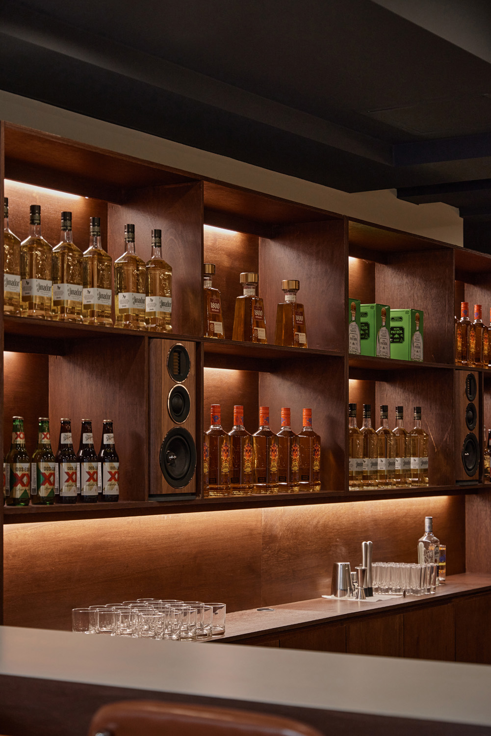 极简白橡木餐厅 | 温馨与自然的完美融合-14