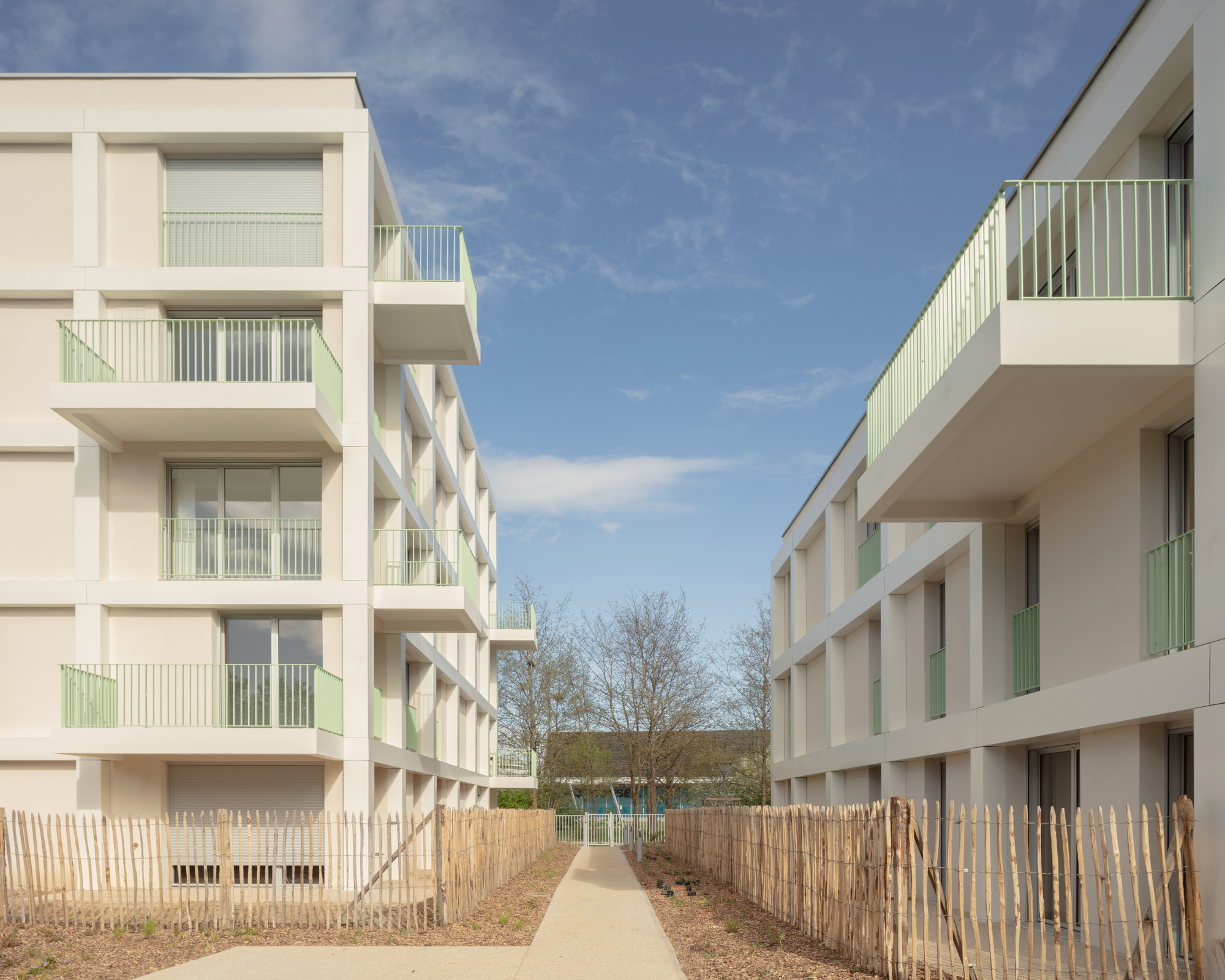 Housing Complex Monconseil Eco-Neighbourhood / MU Architecture-11