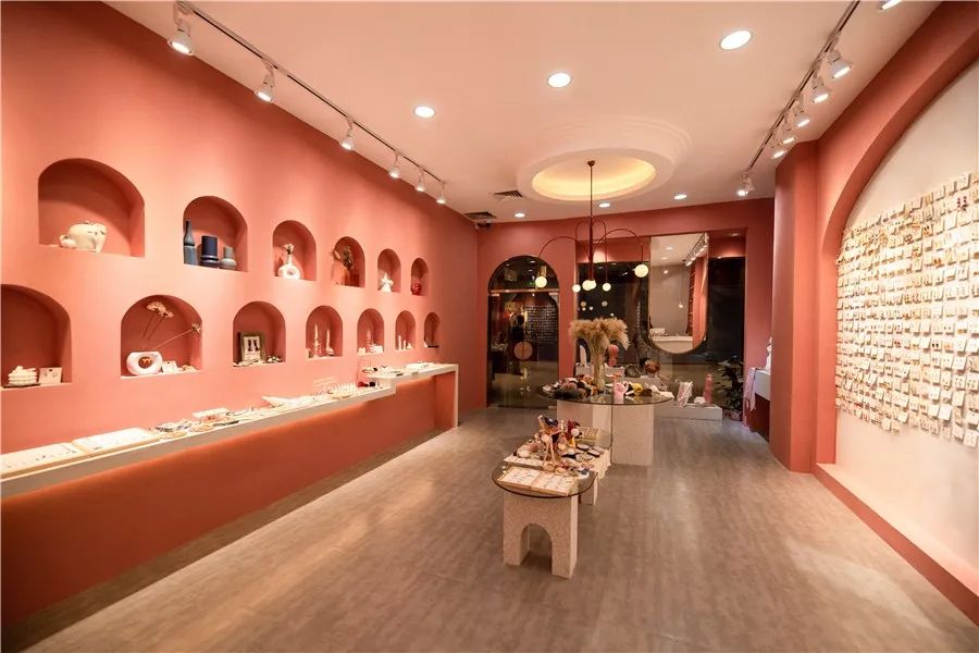 Hi！Beauty！潮牌饰品店丨中国桂林丨斑马設計事务所-9
