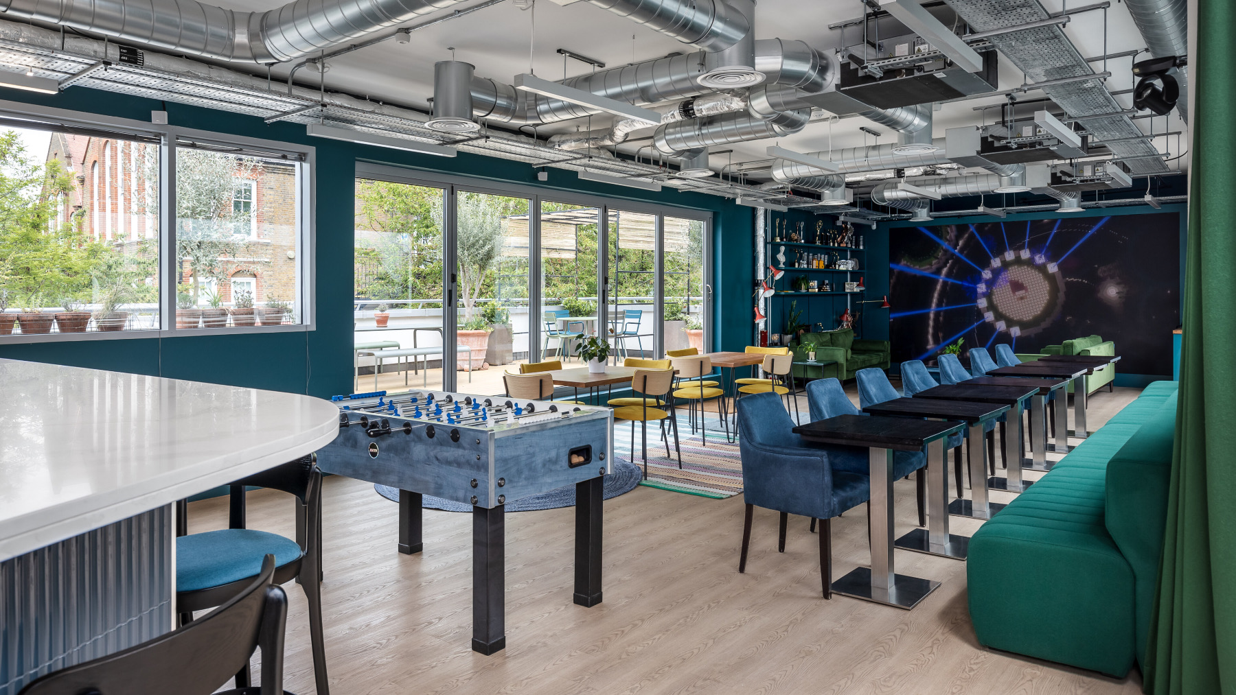 A Look Inside Unit9’s New London Office - Officelovin'-4