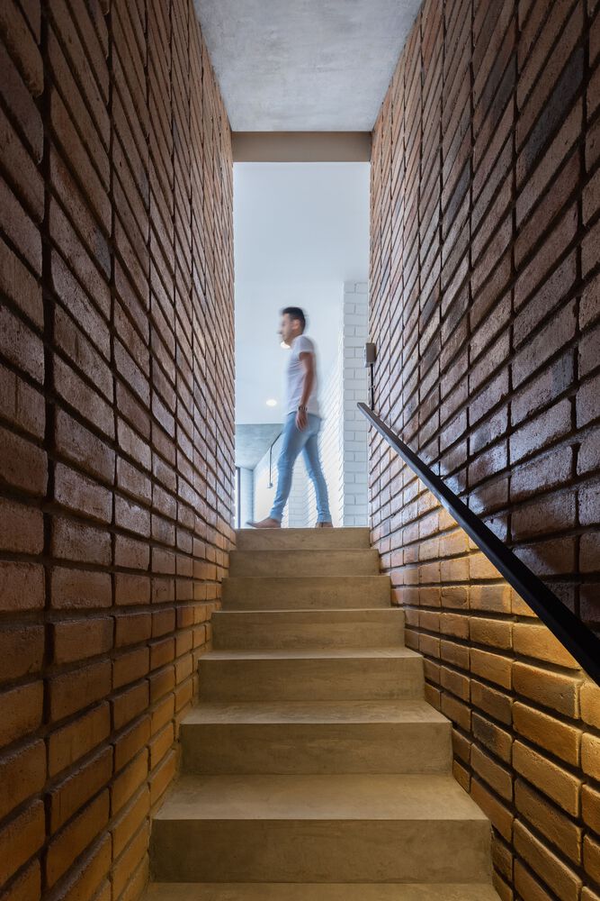 山坡上的现代住宅设计丨厄瓜多尔丨Hábitatestudio de arquitectura-48