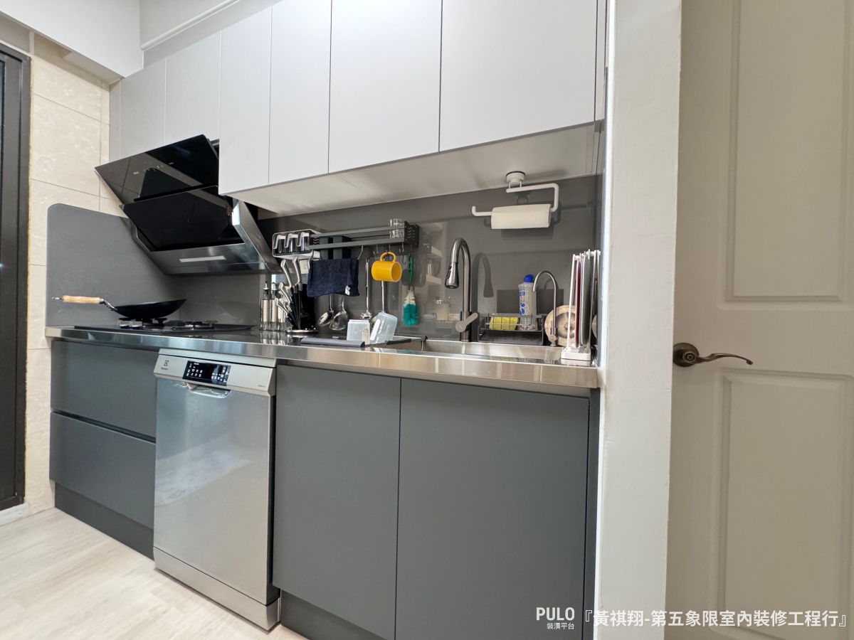 高雄15坪小坪数中古屋装潢丨中国高雄丨第五象限室內裝修工程行-44