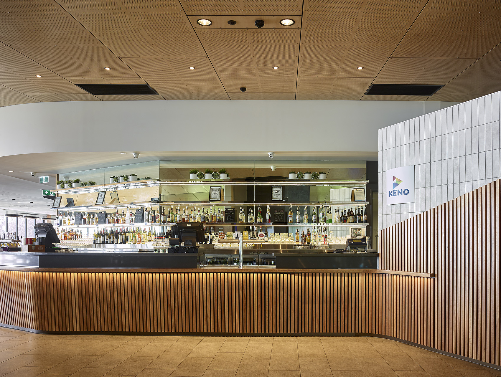 Kurrawa水上救援社团中心,澳大利亚 / Arkhefield-39