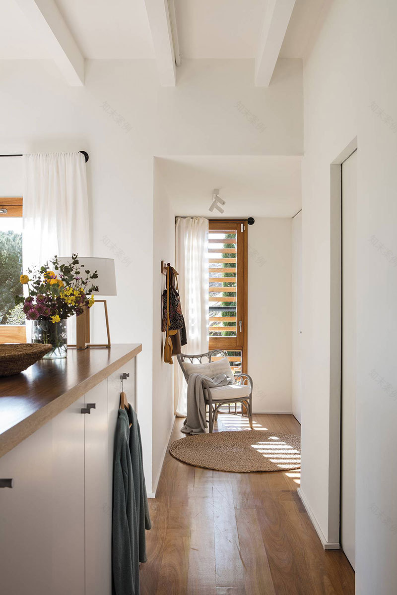 与自然和谐共生的西班牙小屋-10