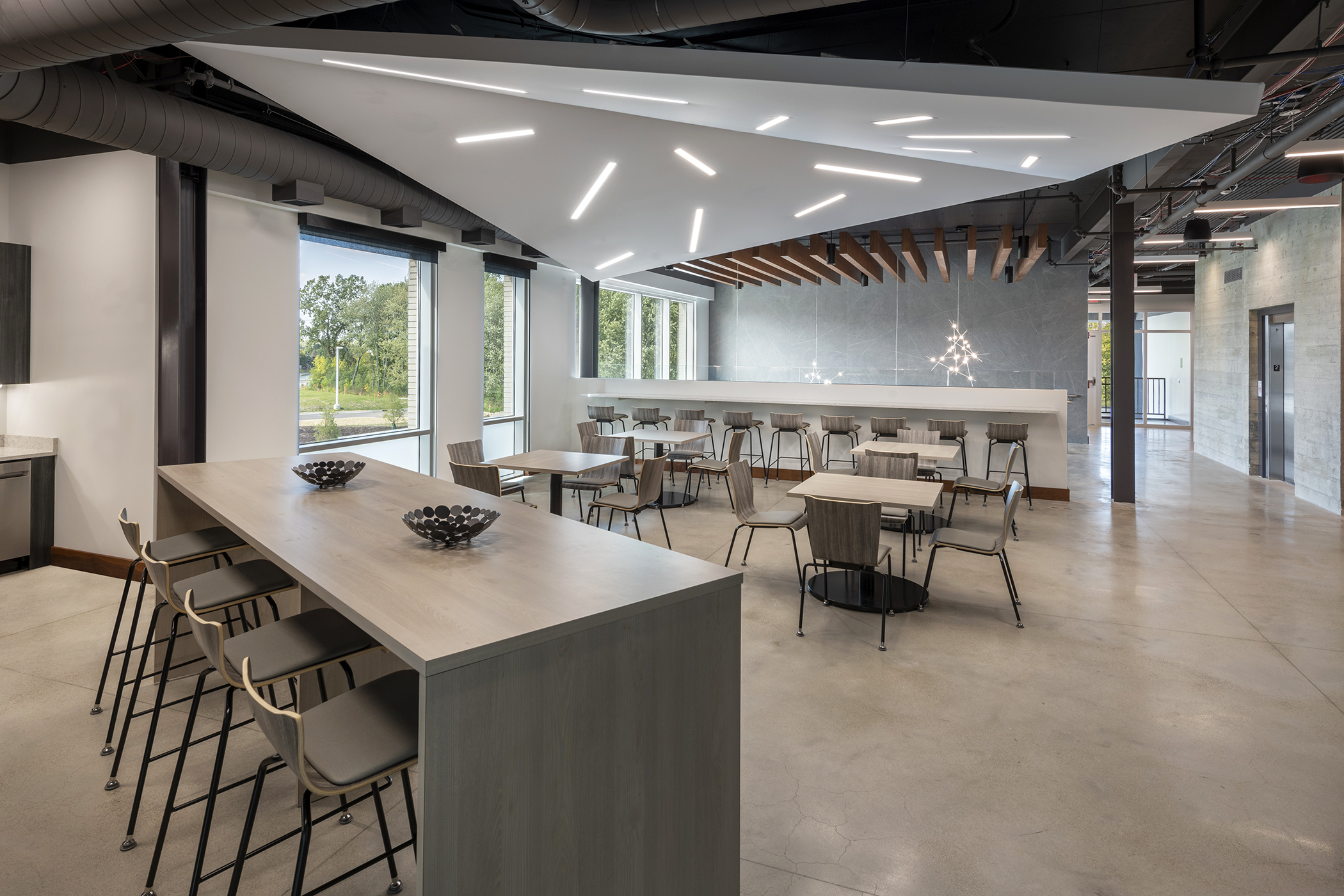 科技先驱 Scientel Solutions 全球总部,现代简约设计诠释协同创新-16