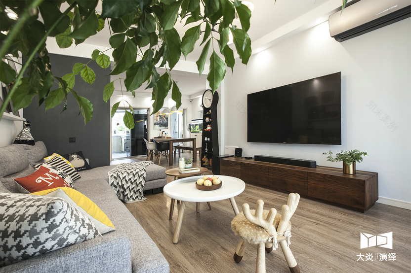 85 后 IT 男为爱妻打造北欧风文艺家居-44