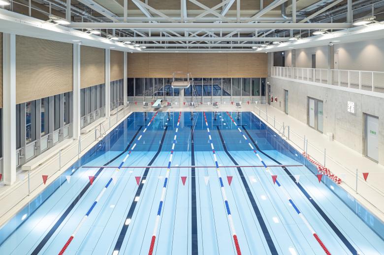 Sportbad NeckarPark 游泳馆丨德国斯图加特丨Niels Schubert Fotograf | BFF-27